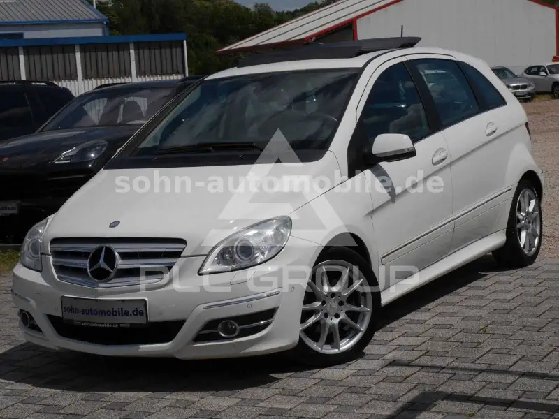 2009 Mercedes Benz B 200