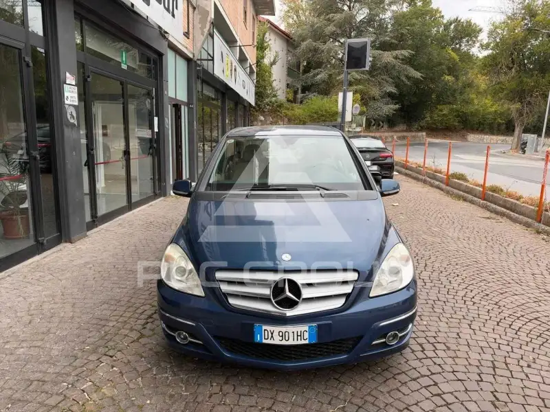2009 Mercedes Benz B 200
