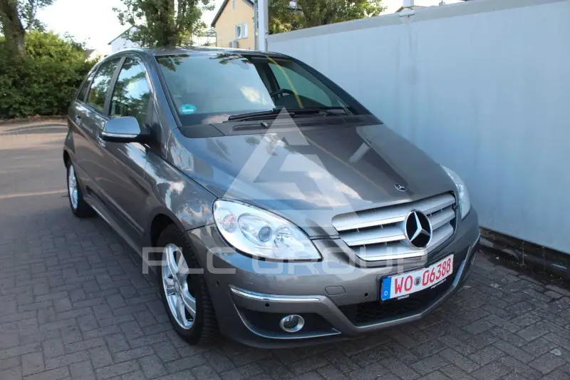 2009 Mercedes Benz B 200