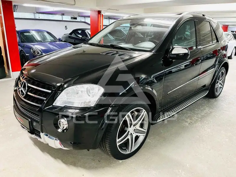2009 Mercedes Benz ML 63 AMG