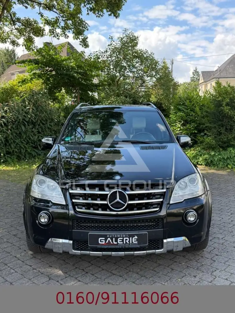 2009 Mercedes Benz ML 63 AMG