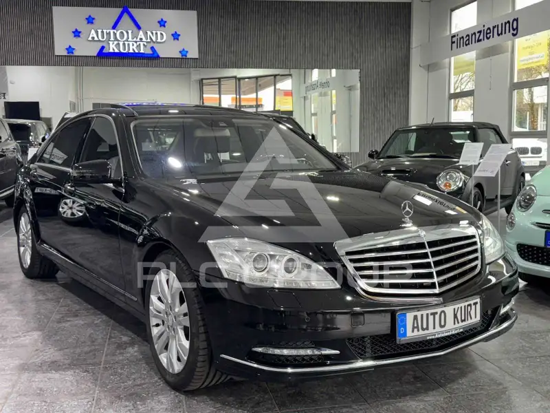2009 Mercedes Benz S 500