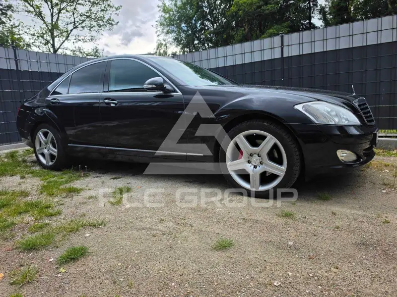 2009 Mercedes Benz S 320
