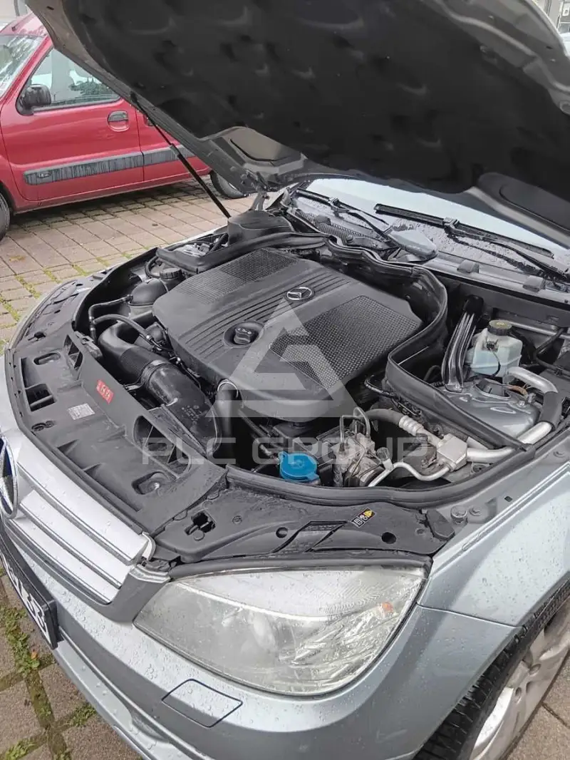 2009 Mercedes Benz 200