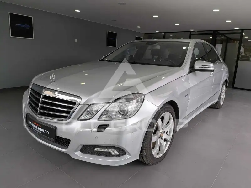 2009 Mercedes Benz E 250