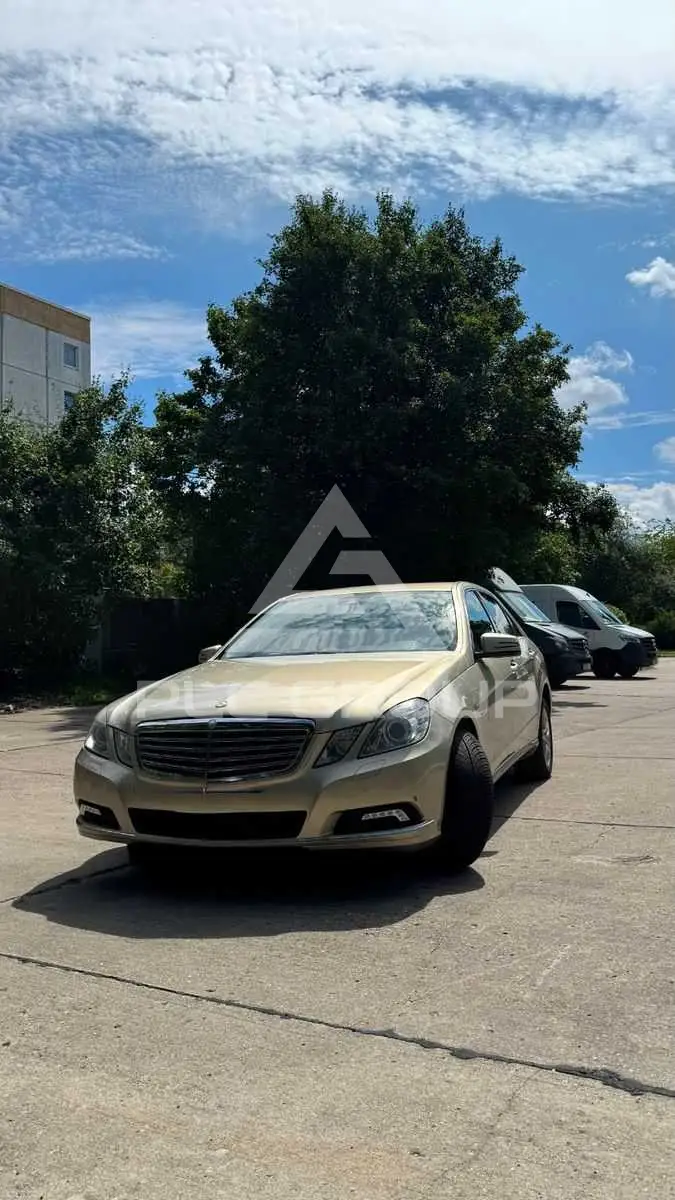 2009 Mercedes Benz E 250