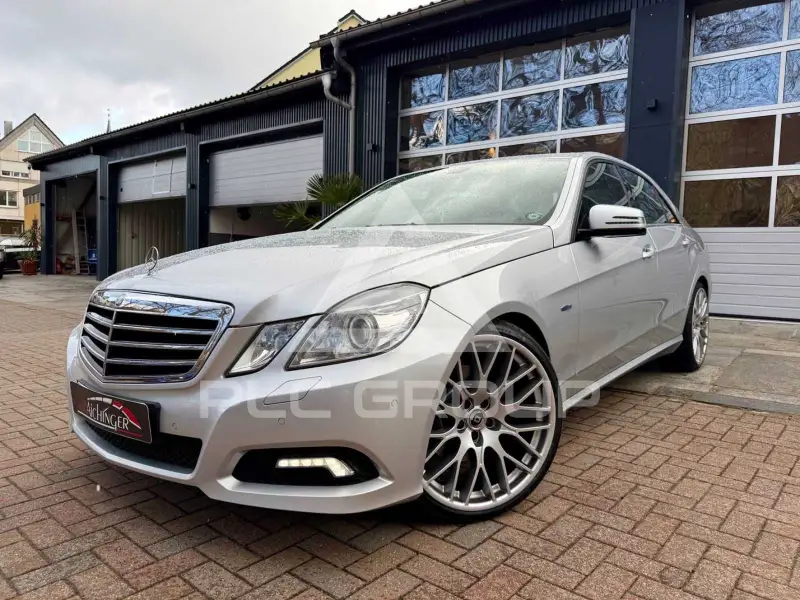 2009 Mercedes Benz E 250