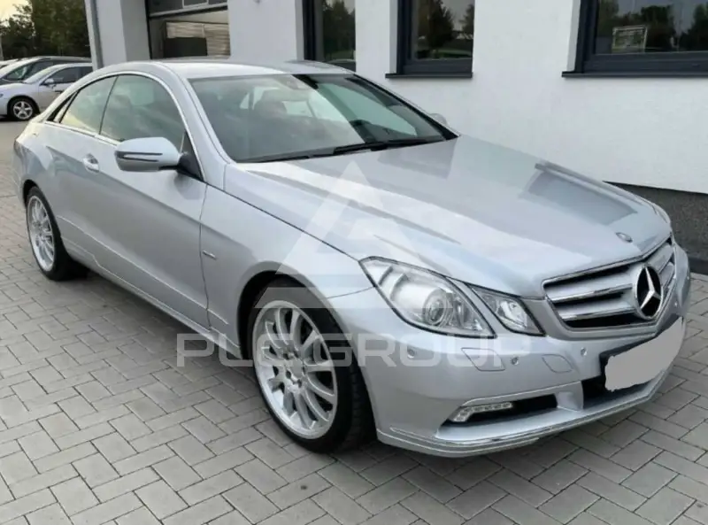 2009 Mercedes Benz E 250