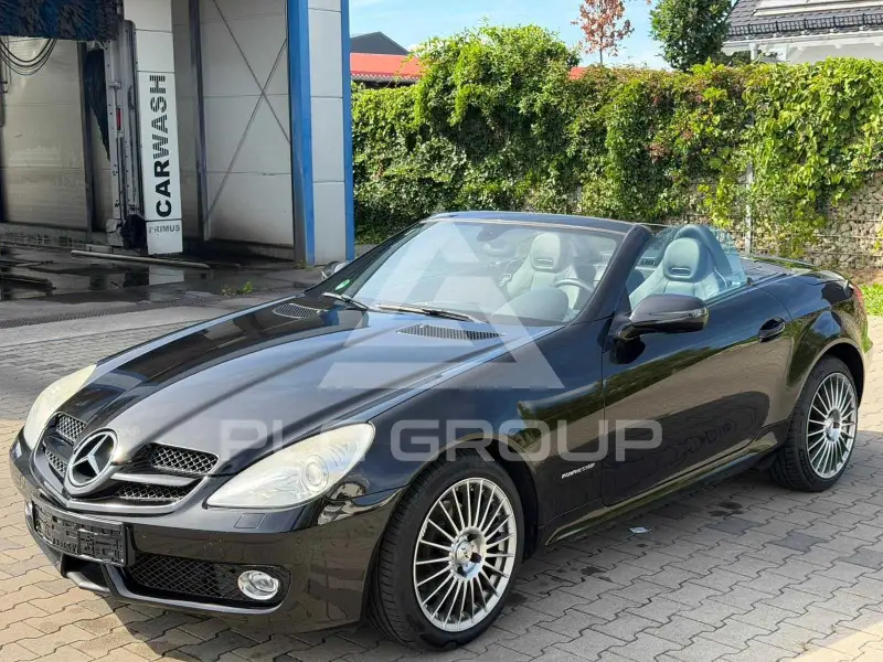 2009 Mercedes Benz SLK 200