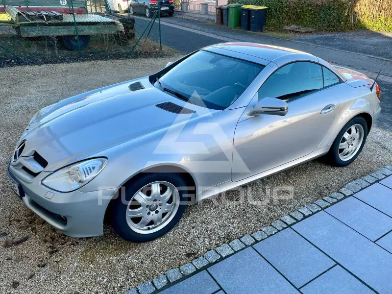 2009 Mercedes Benz SLK 200