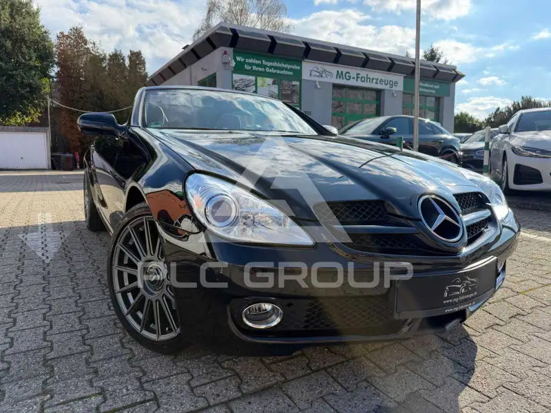 2009 Mercedes Benz SLK 200