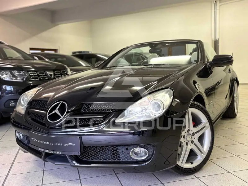 2009 Mercedes Benz SLK 200