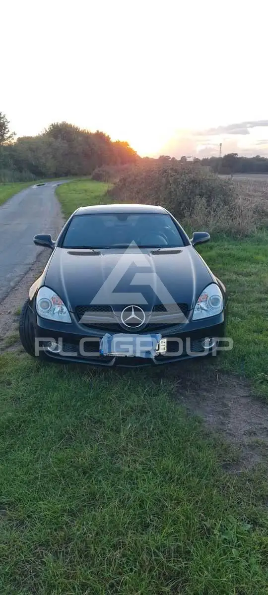 2009 Mercedes Benz SLK 200