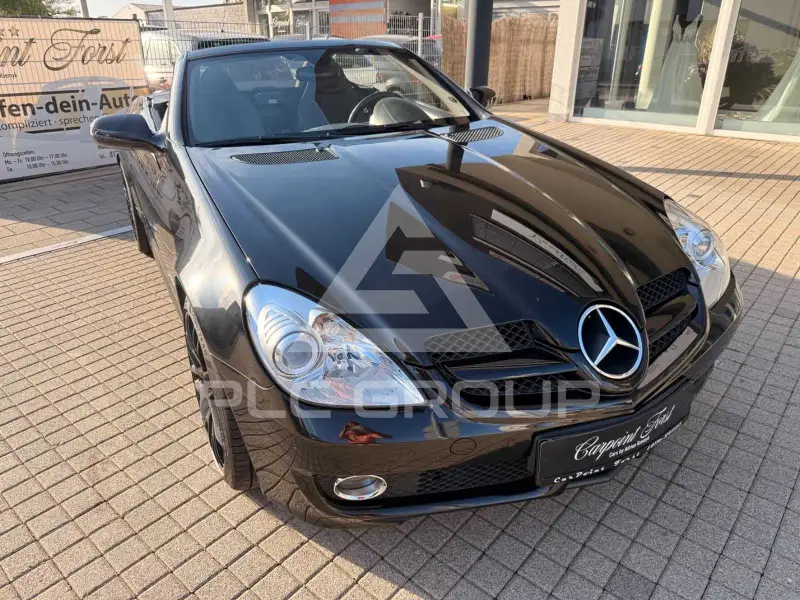 2009 Mercedes Benz SLK 200