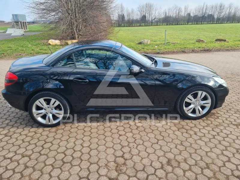 2009 Mercedes Benz SLK 200