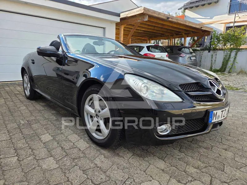 2009 Mercedes Benz SLK 200