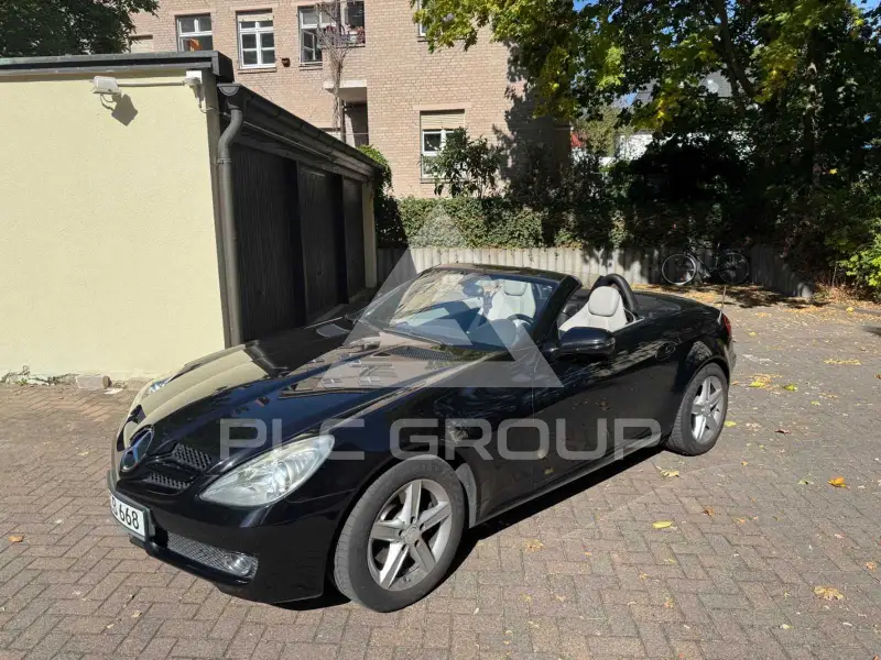 2009 Mercedes Benz SLK 200