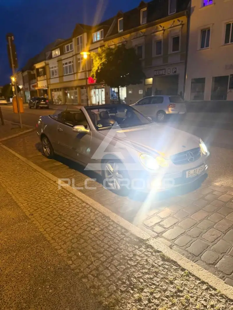 2009 Mercedes Benz CLK 200