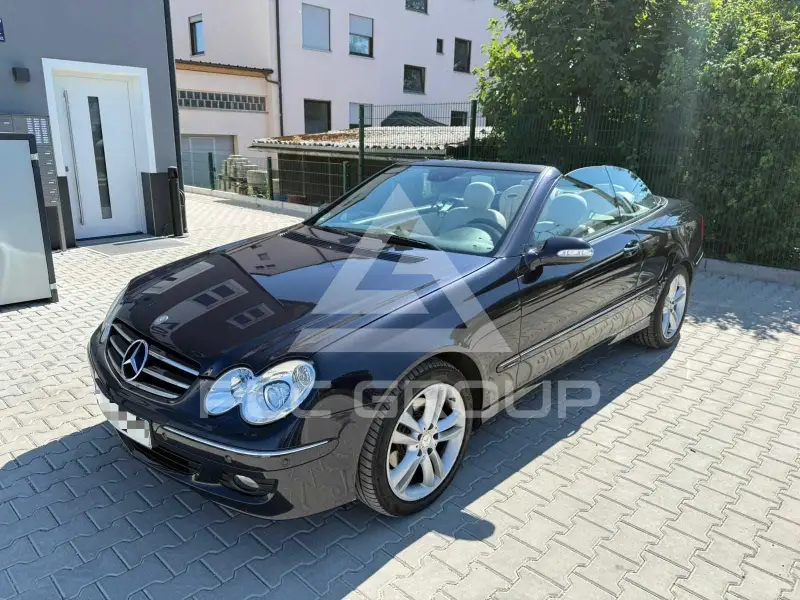 2009 Mercedes Benz CLK 200