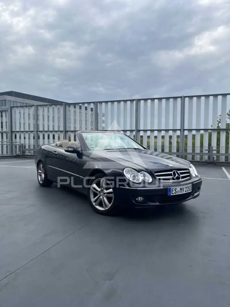 2009 Mercedes Benz CLK 200