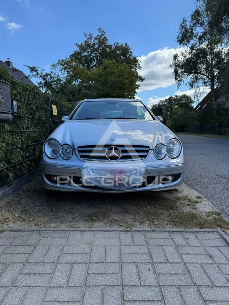 2009 Mercedes Benz CLK 200
