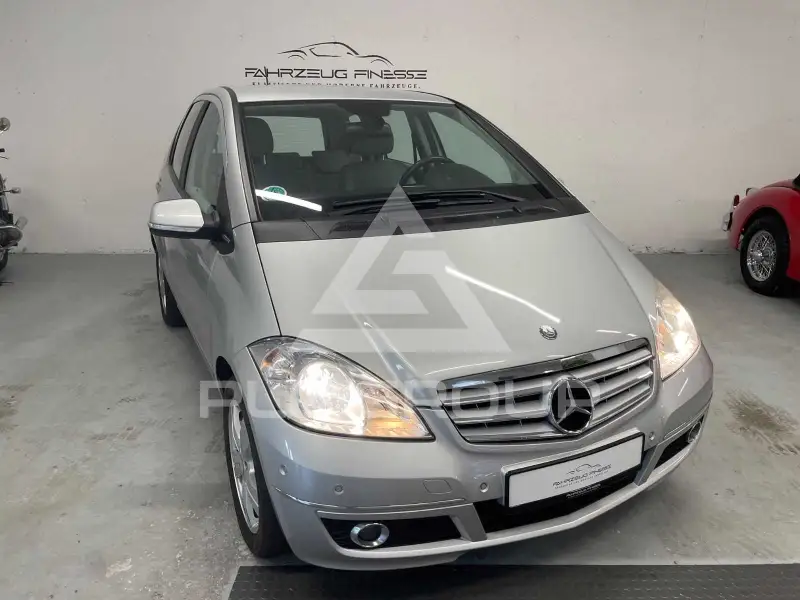 2009 Mercedes Benz A 180