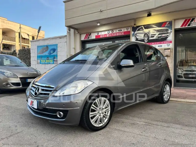 2009 Mercedes Benz A 180