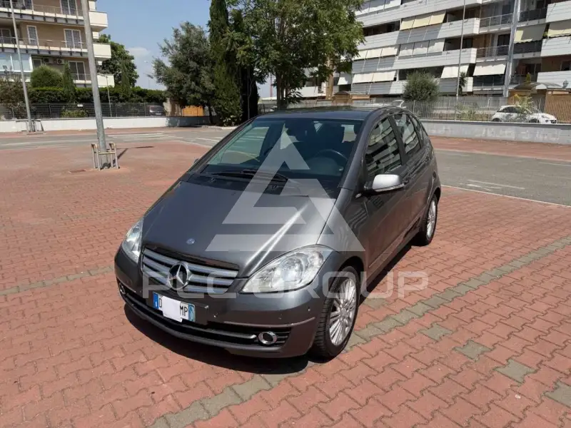 2009 Mercedes Benz A 180