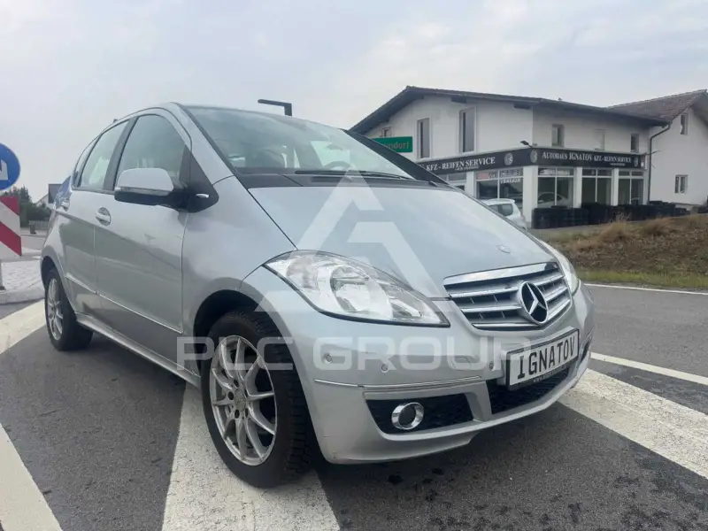 2009 Mercedes Benz A 180