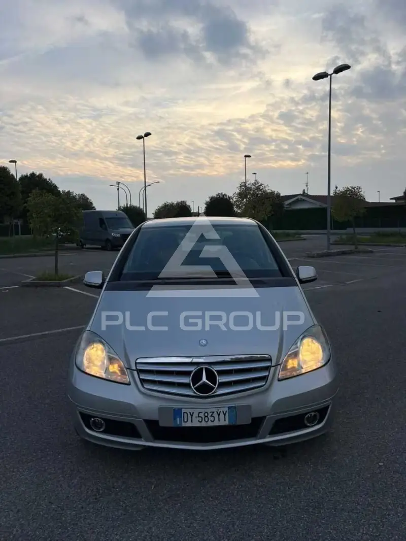 2009 Mercedes Benz A 180