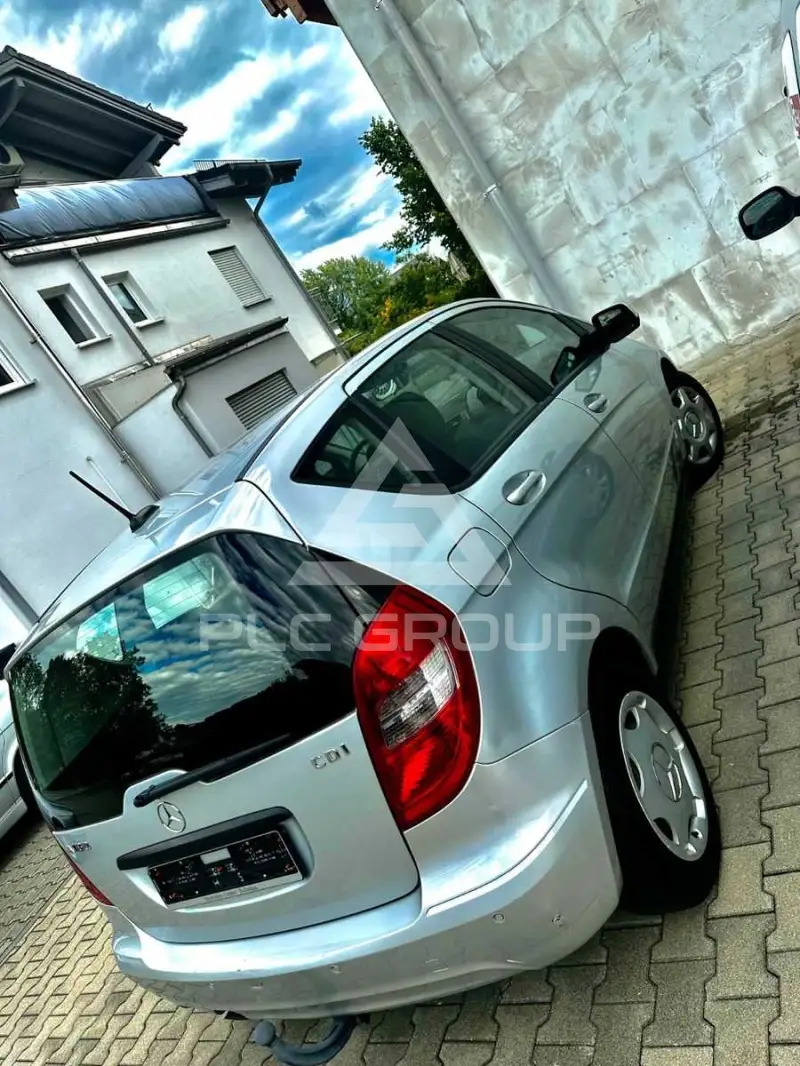 2009 Mercedes Benz A 180