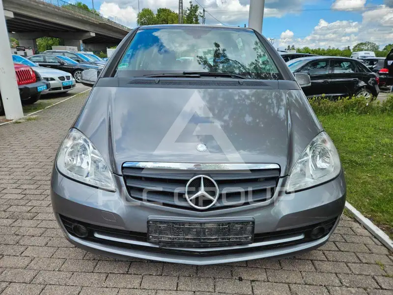 2009 Mercedes Benz A 180