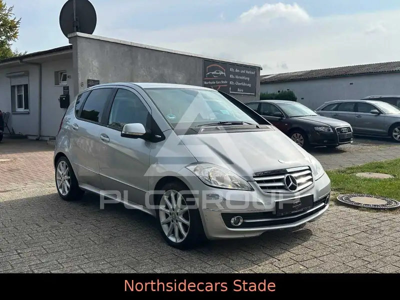 2009 Mercedes Benz A 200