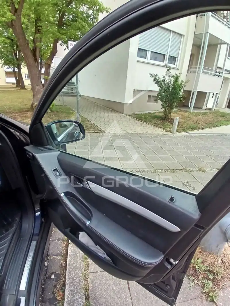 2009 Mercedes Benz R 300
