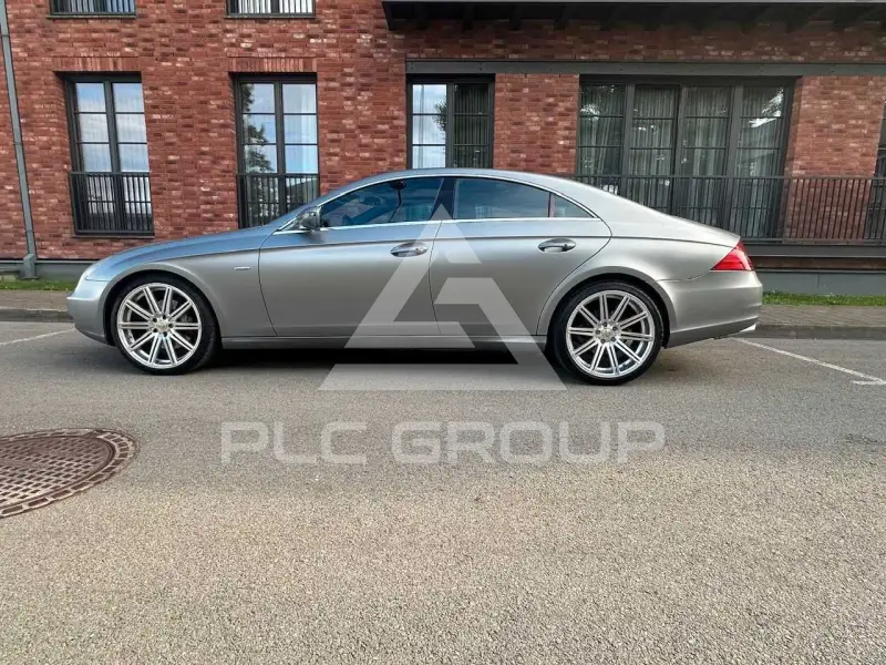 2009 Mercedes Benz CLS 300