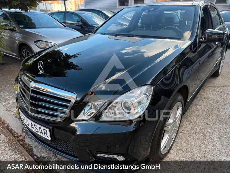 2009 Mercedes Benz E 50