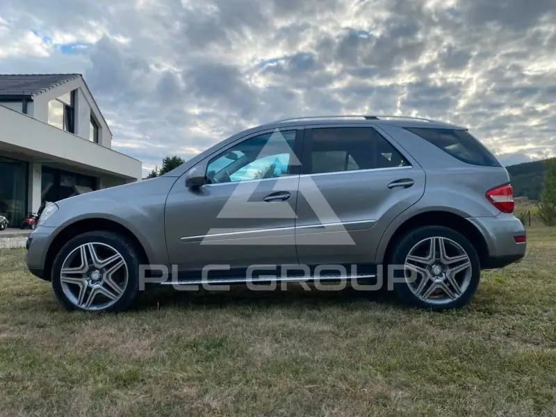2009 Mercedes Benz ML 350