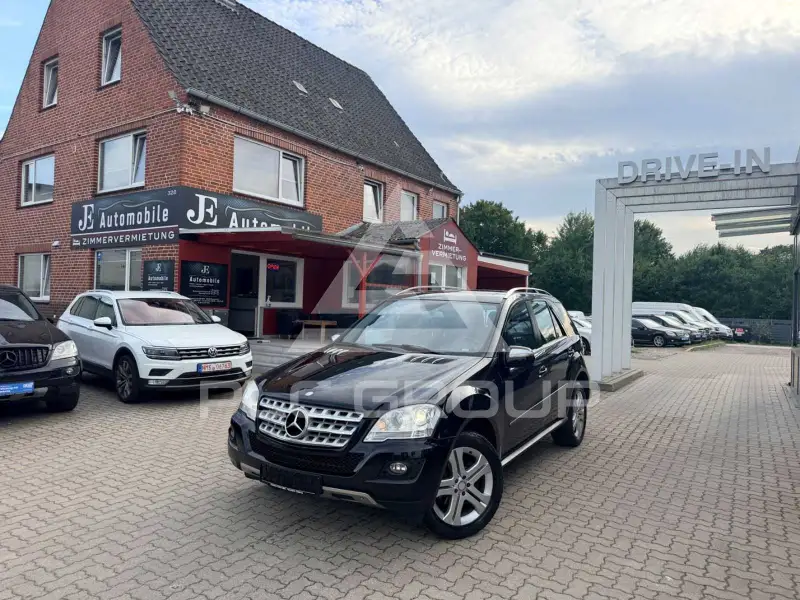 2009 Mercedes Benz ML 350