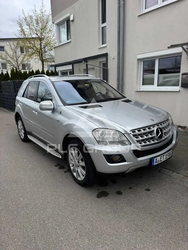 2009 Mercedes Benz ML 350