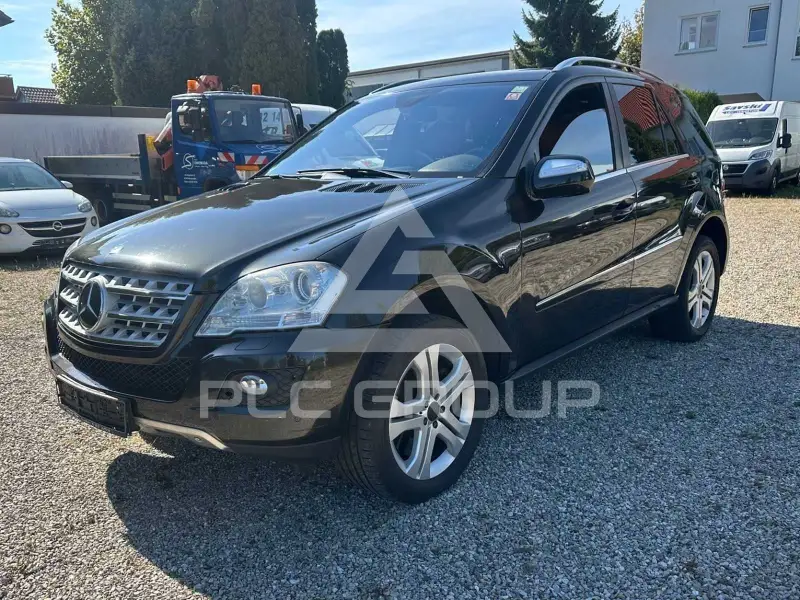 2009 Mercedes Benz ML 500
