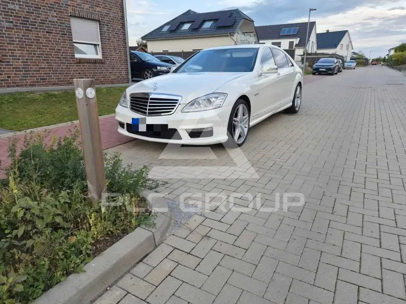 2009 Mercedes Benz S 63