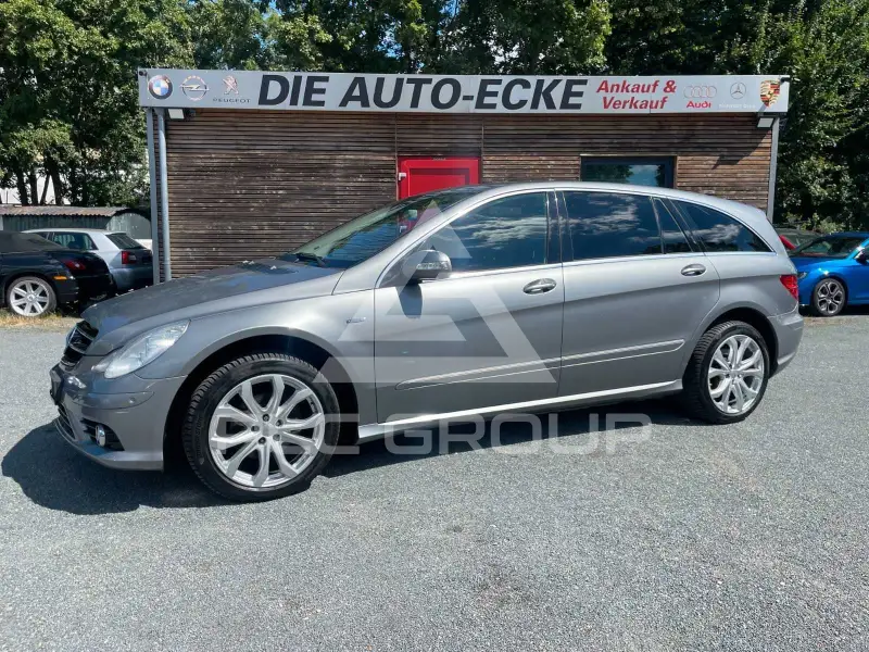 2009 Mercedes Benz R 350