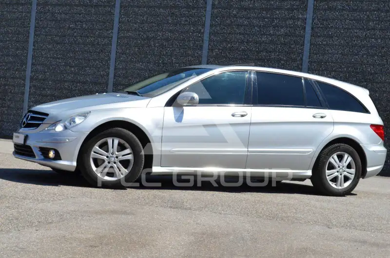 2009 Mercedes Benz R 350