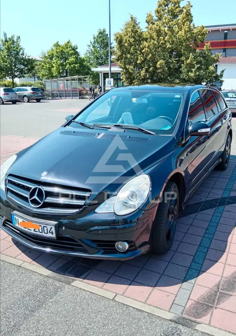 2009 Mercedes Benz R 350