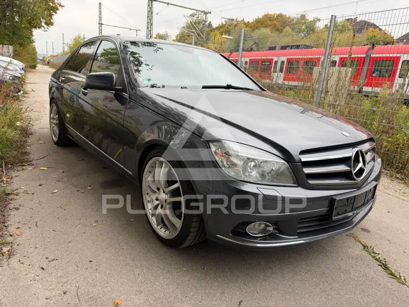 2009 Mercedes Benz C 320