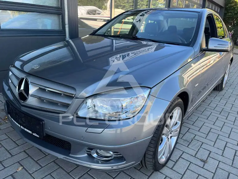 2009 Mercedes Benz C 320