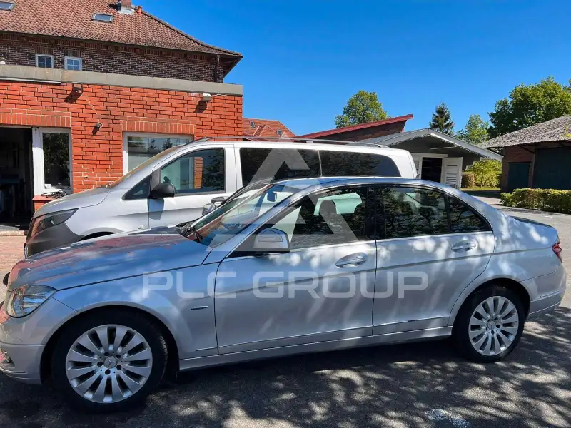 2009 Mercedes Benz C 320