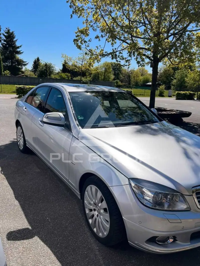 2009 Mercedes Benz C 320