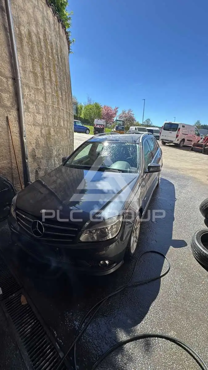 2009 Mercedes Benz C 320