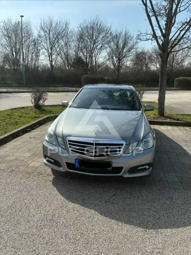 2009 Mercedes Benz E 500